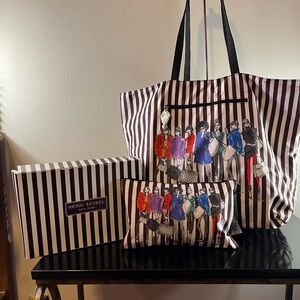 NWT Henri Bendel "Uptown Girls" Iconic Stripe Tote & Pouch Set